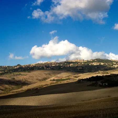 Locazione Turistica Casolare Chelino Volterra